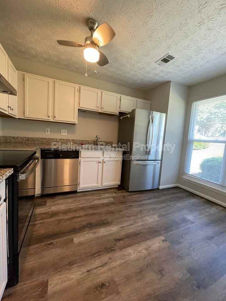 1125 Jamestowne Trl - Photo 6 of 50