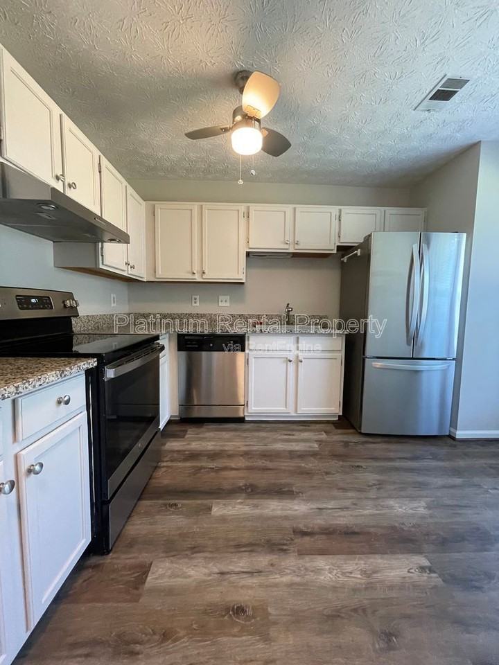 1125 Jamestowne Trl - Photo 7 of 50