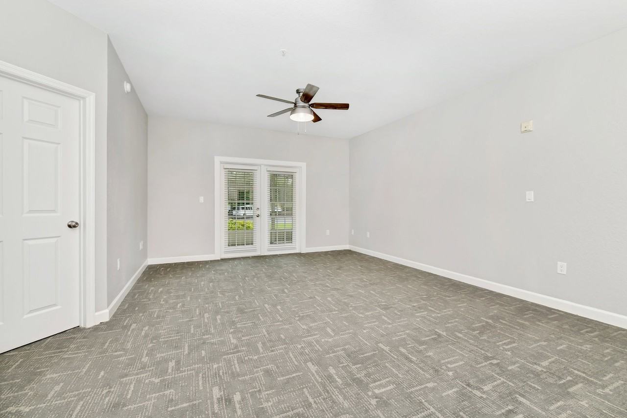 7503 Atlantis Way #J102 - Photo 6 of 50