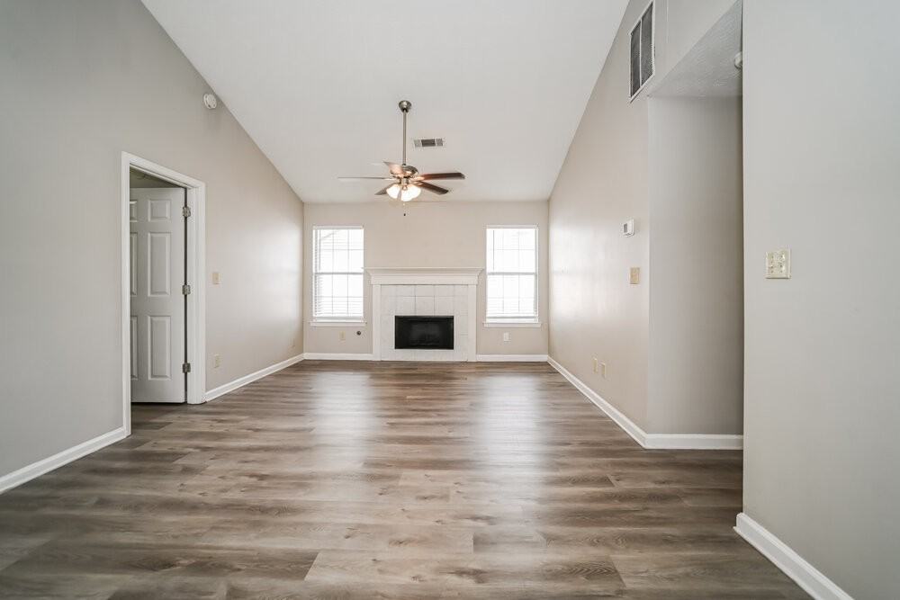 204 Adam Cir - Photo 5 of 16
