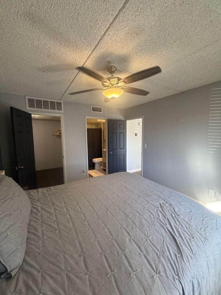 2350 E Water St #B211 - Photo 7 of 10
