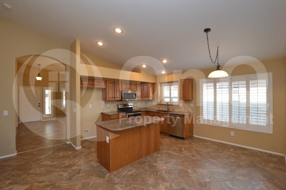 29979 N Maravilla Dr