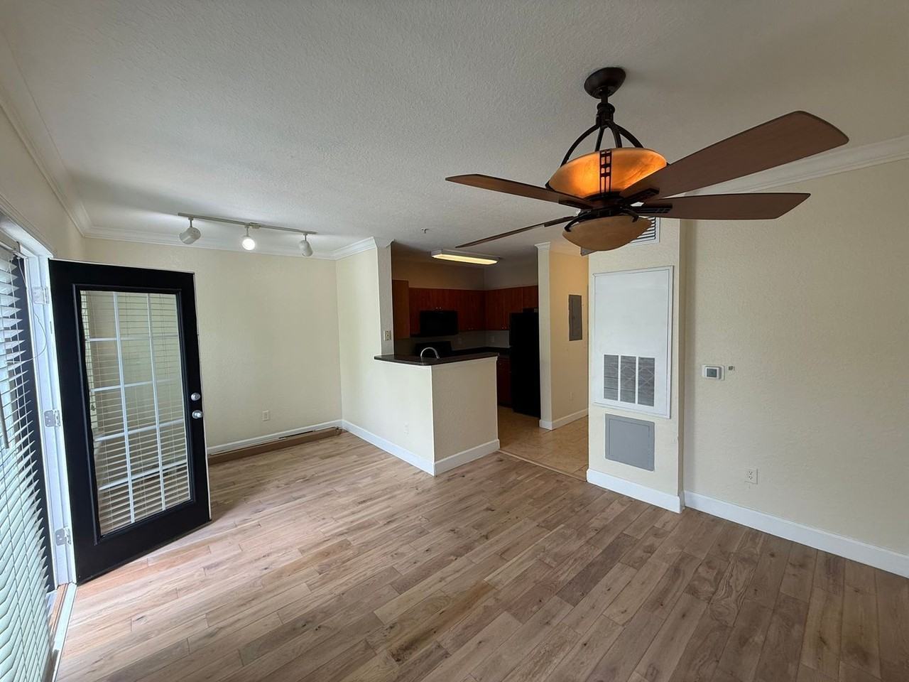 304 E South St #5024 - Photo 6 of 17