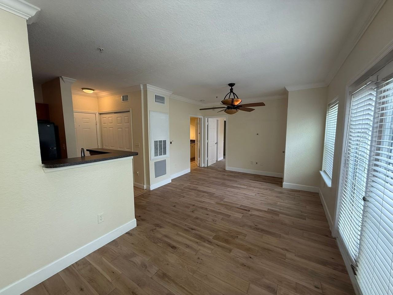 304 E South St #5024 - Photo 7 of 17
