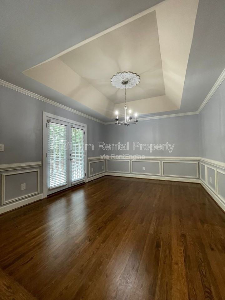 4204 N Mountain Rd Ne - Photo 7 of 33