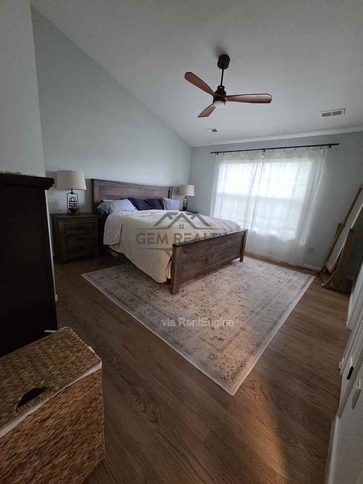 54 Dawson Dr - Photo 7 of 23