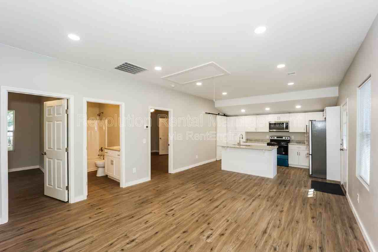 94 Arnco 2nd St - Photo 6 of 32