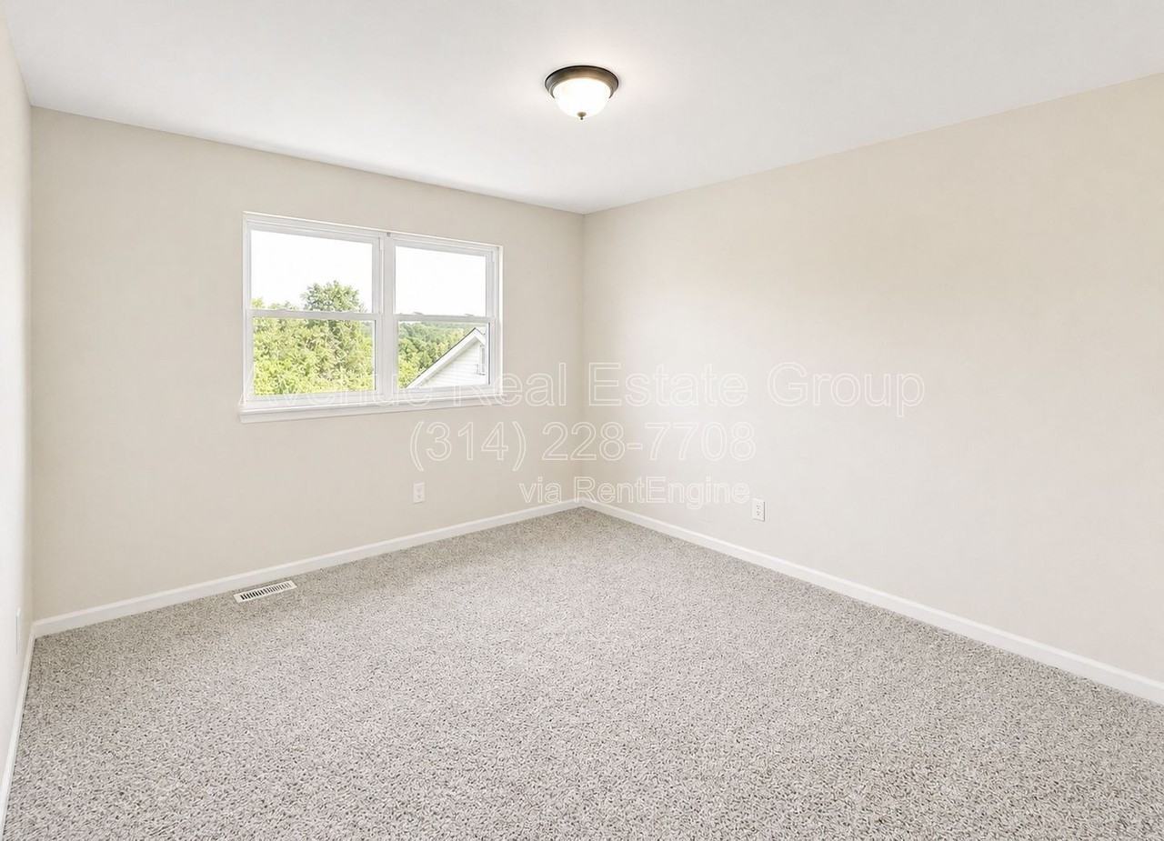 7235 Adams Ct - Photo 6 of 14