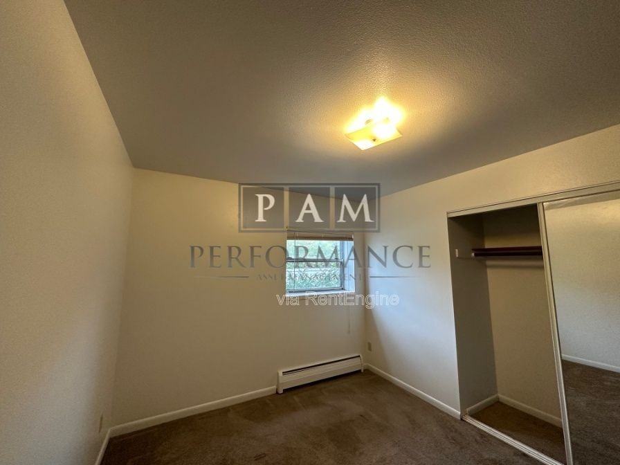 2869 S 6th St #4 - Photo 5 of 7