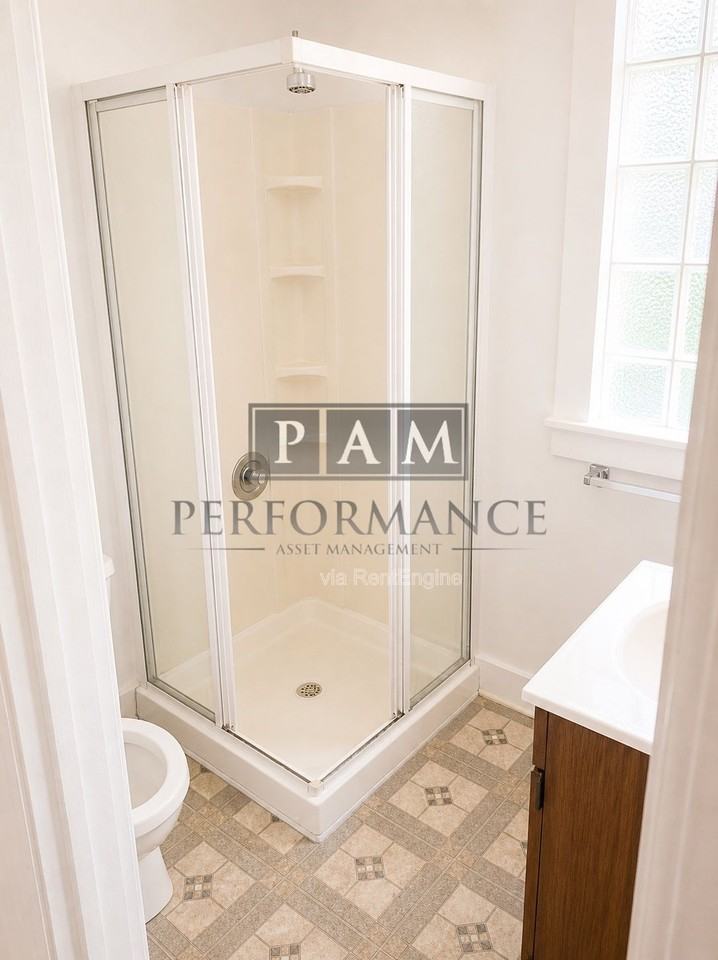 2555 N Humboldt Blvd #1 - Photo 7 of 12