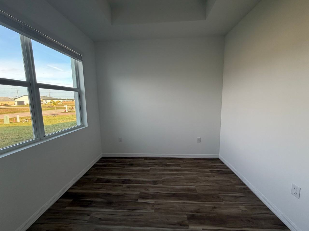 18418 Wintergarden Ave - Photo 4 of 21