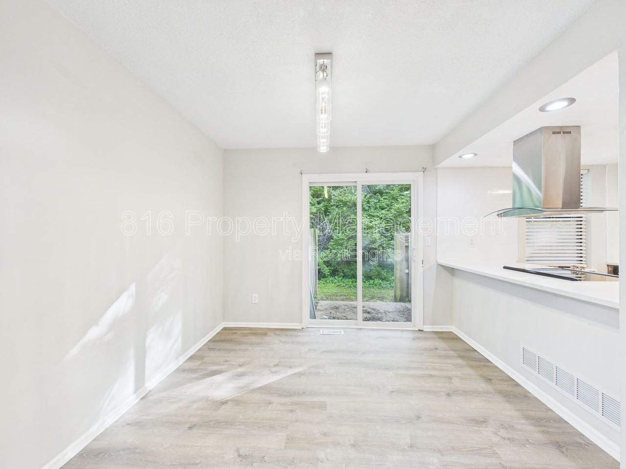 3108 Eaton St - Photo 4 of 29