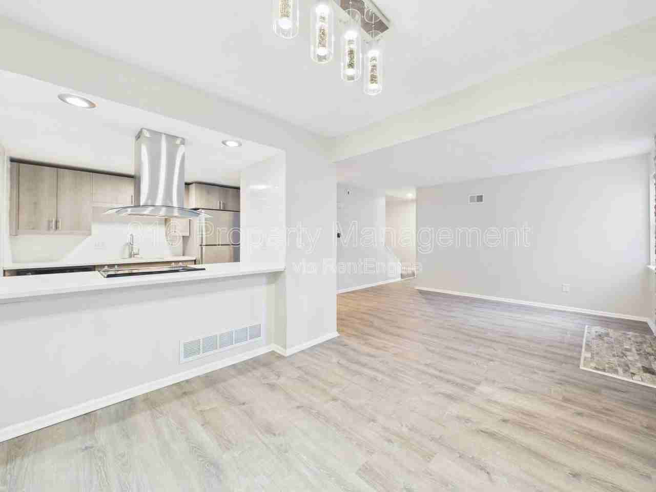 3108 Eaton St - Photo 5 of 29
