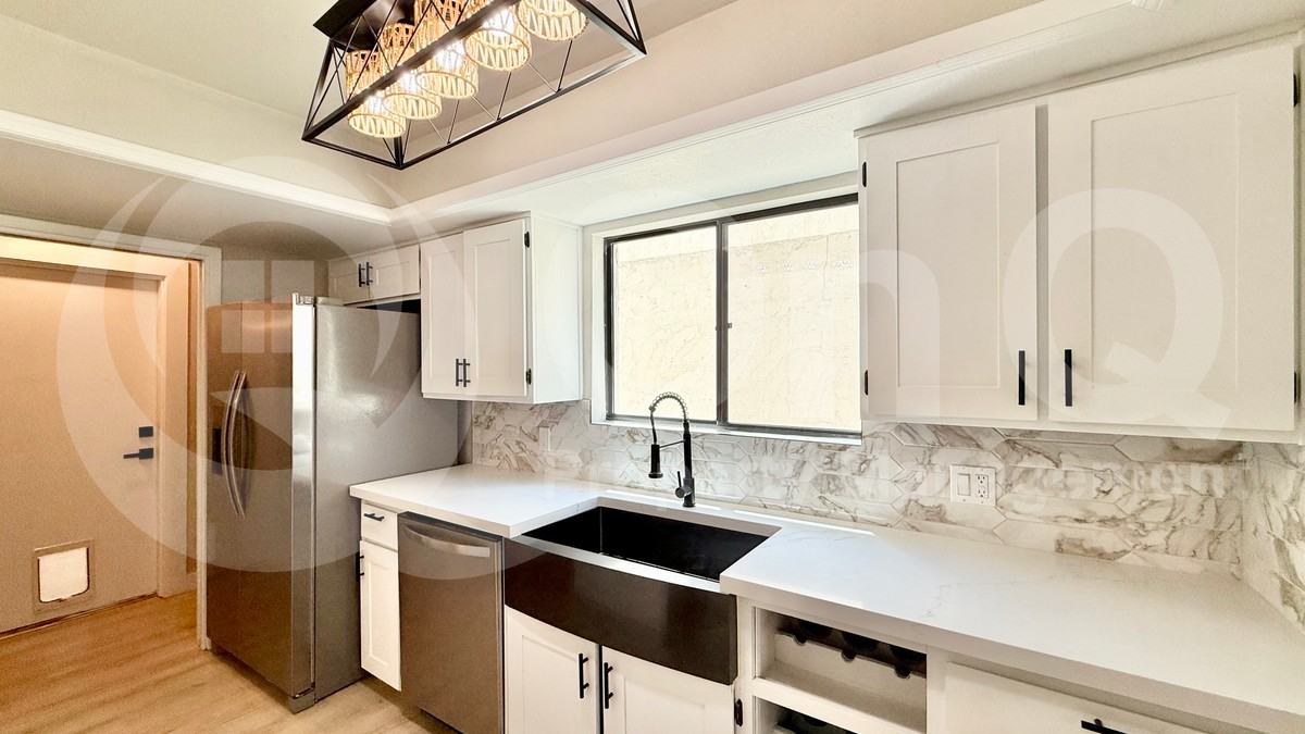 1775 N Terrace Cir - Photo 4 of 24