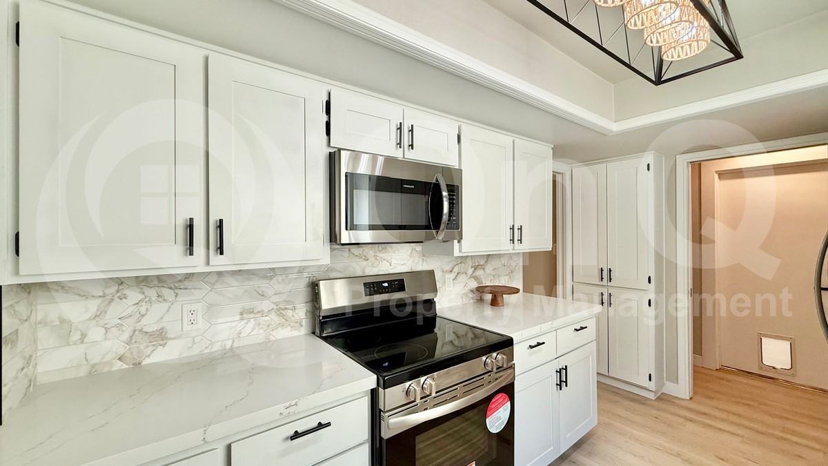 1775 N Terrace Cir - Photo 5 of 24