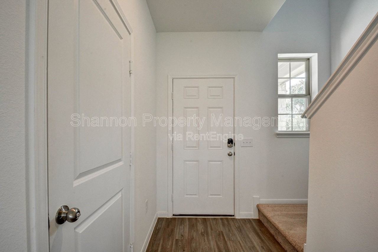 16642 Teak Mantle Rd - Photo 5 of 38