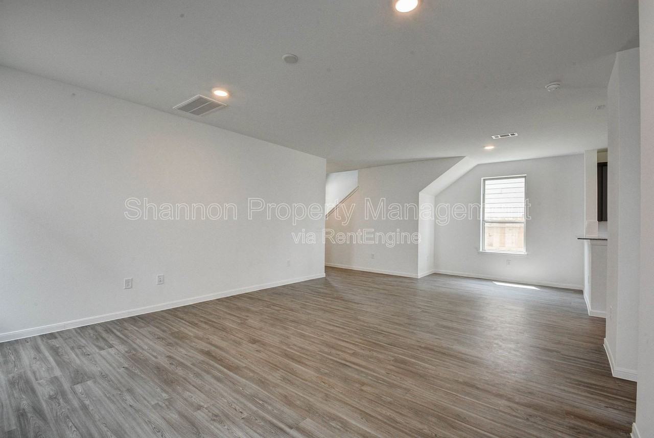 16642 Teak Mantle Rd - Photo 7 of 38