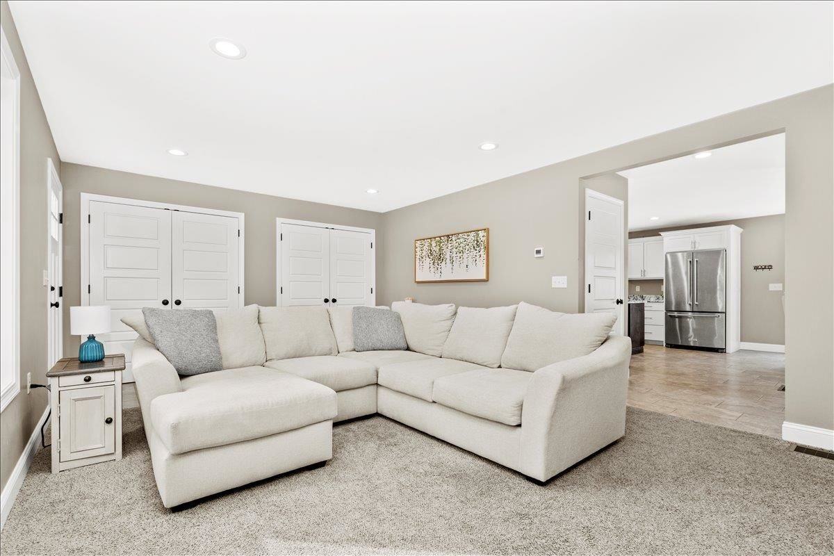 29 3rd St - Photo 3 of 20