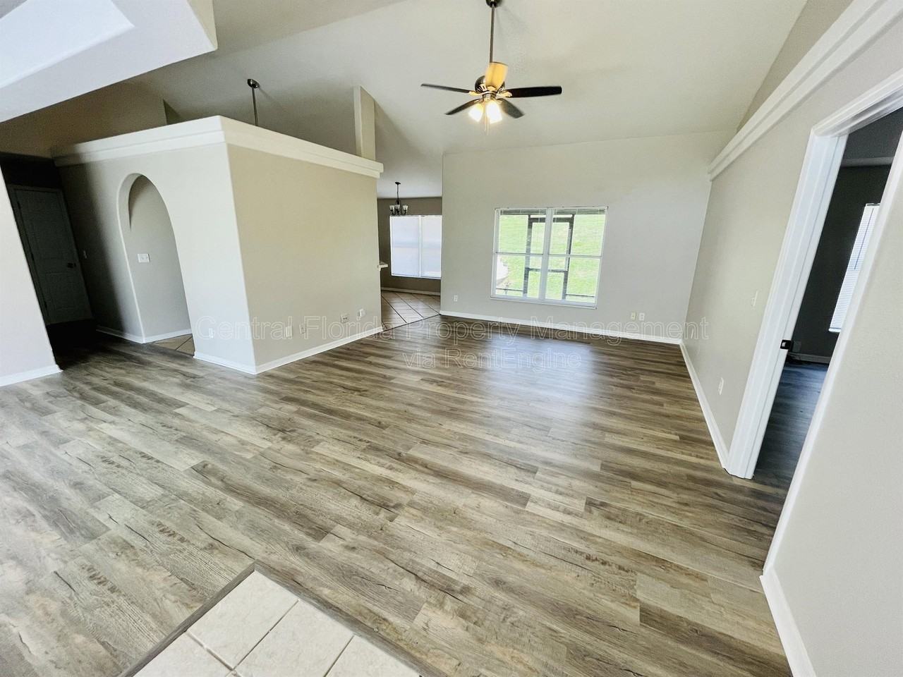 1514 Sunset Village Blvd - Photo 3 of 32