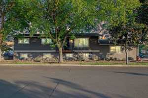 featured image of 420 E Hampton St #A