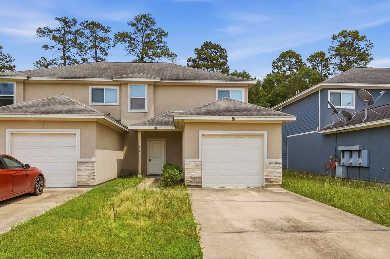 630 Magnolia Bnd - Photo 2 of 26