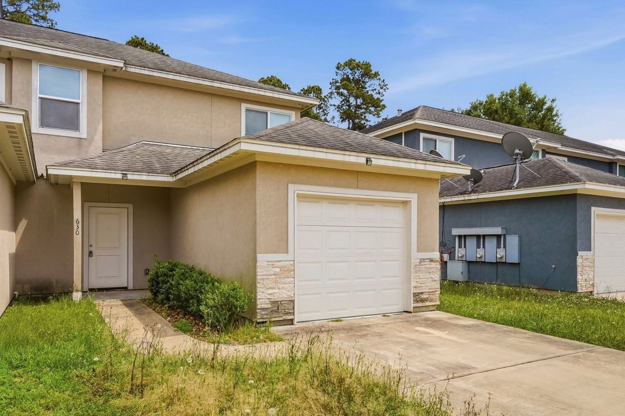 630 Magnolia Bnd - Photo 3 of 26