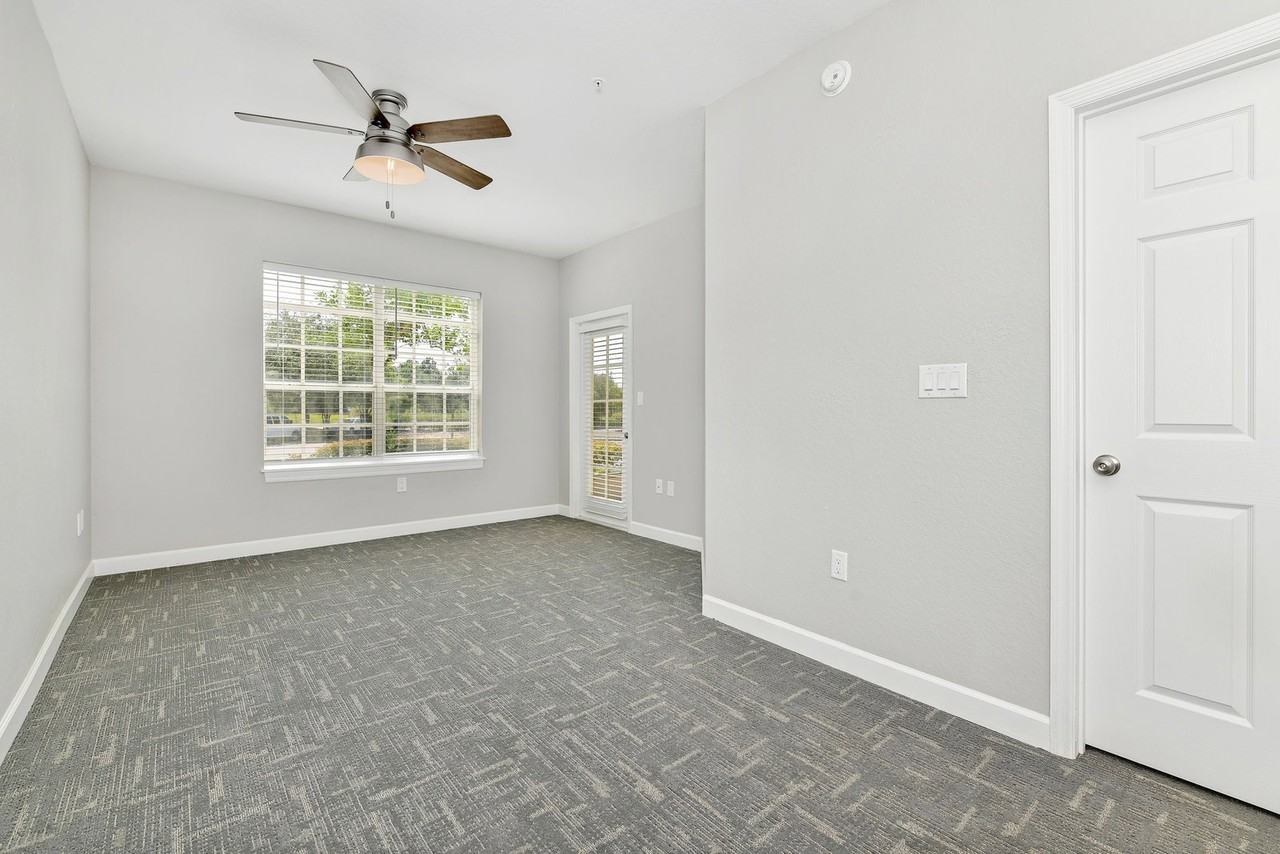 7503 Atlantis Way #J108 - Photo 5 of 50