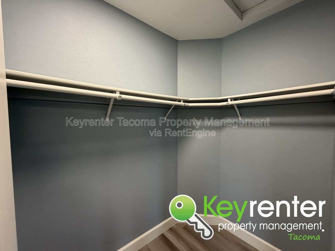 217 S 45th St - Photo 7 of 13