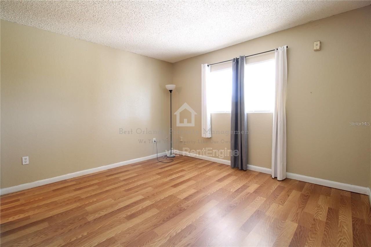 746 Mcdougall Ct - Photo 4 of 22