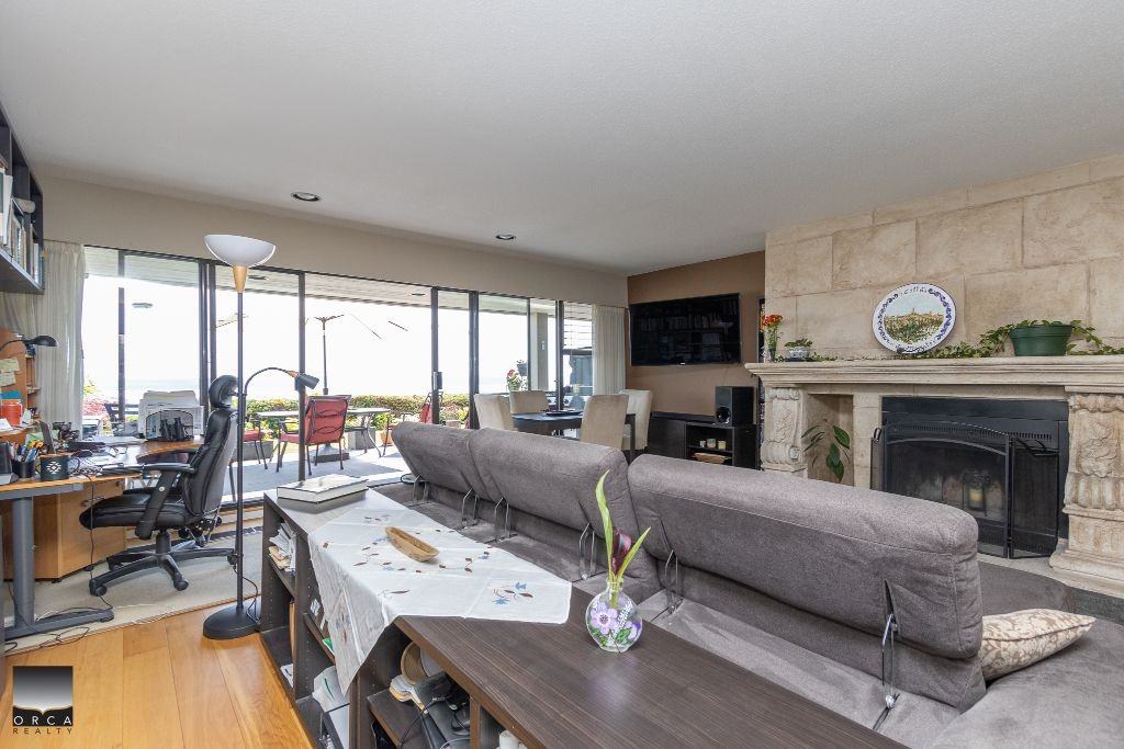 2246 Folkestone Way - Photo 3 of 28