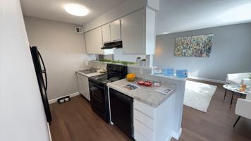 featured image of 2541 Redbud Ln