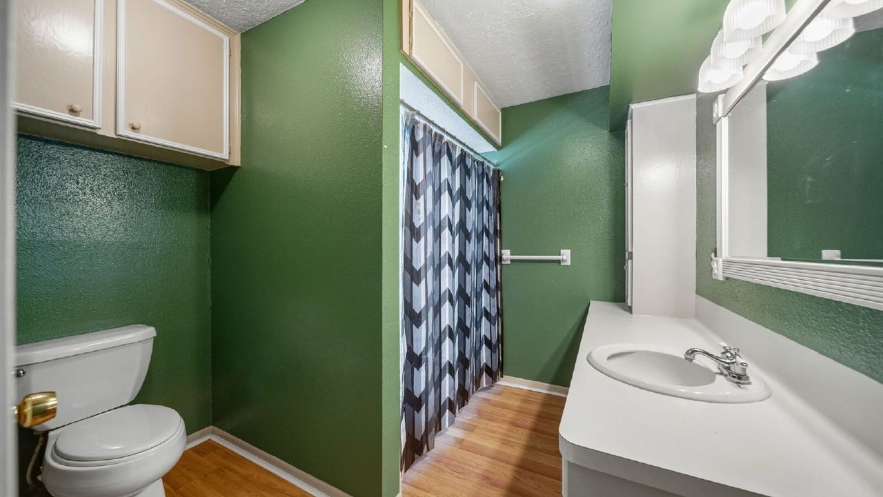 4027 Spring Branch Rd - Photo 4 of 19