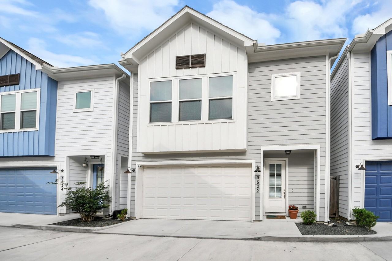 3622 Griggs Rd - Photo 2 of 33