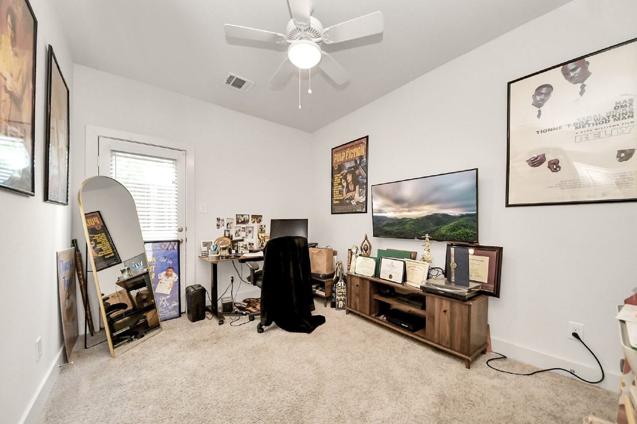 3622 Griggs Rd - Photo 7 of 33