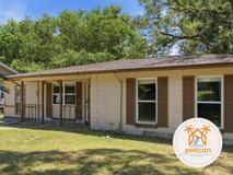 905 Lagoon Dr - Photo 1 of 1