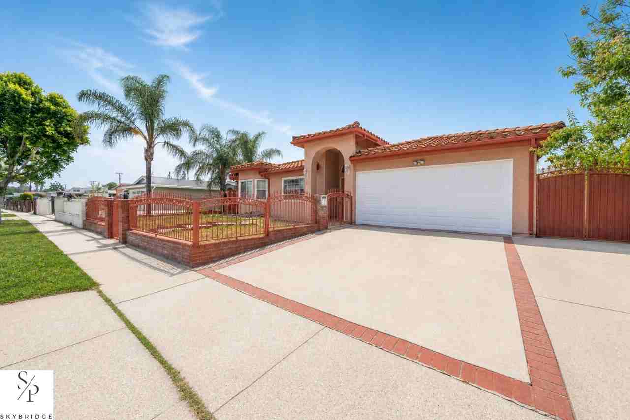18626 Mescal St - Photo 2 of 20