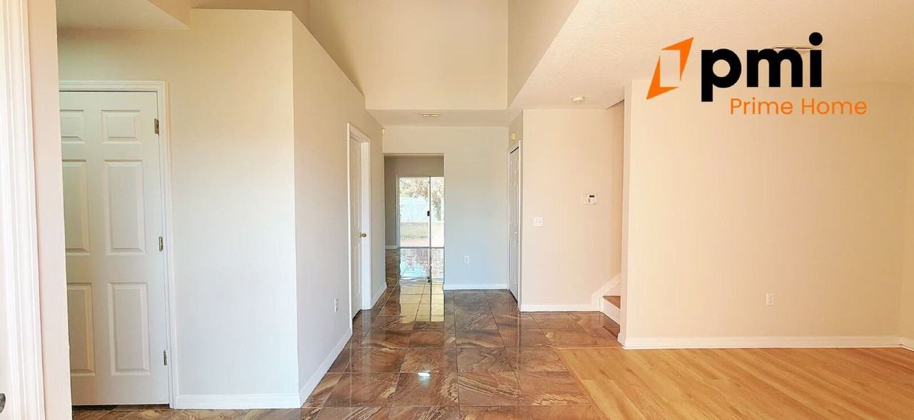 5328 Michael Dr - Photo 6 of 37