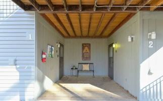 featured image of 321 Notch Ln #1