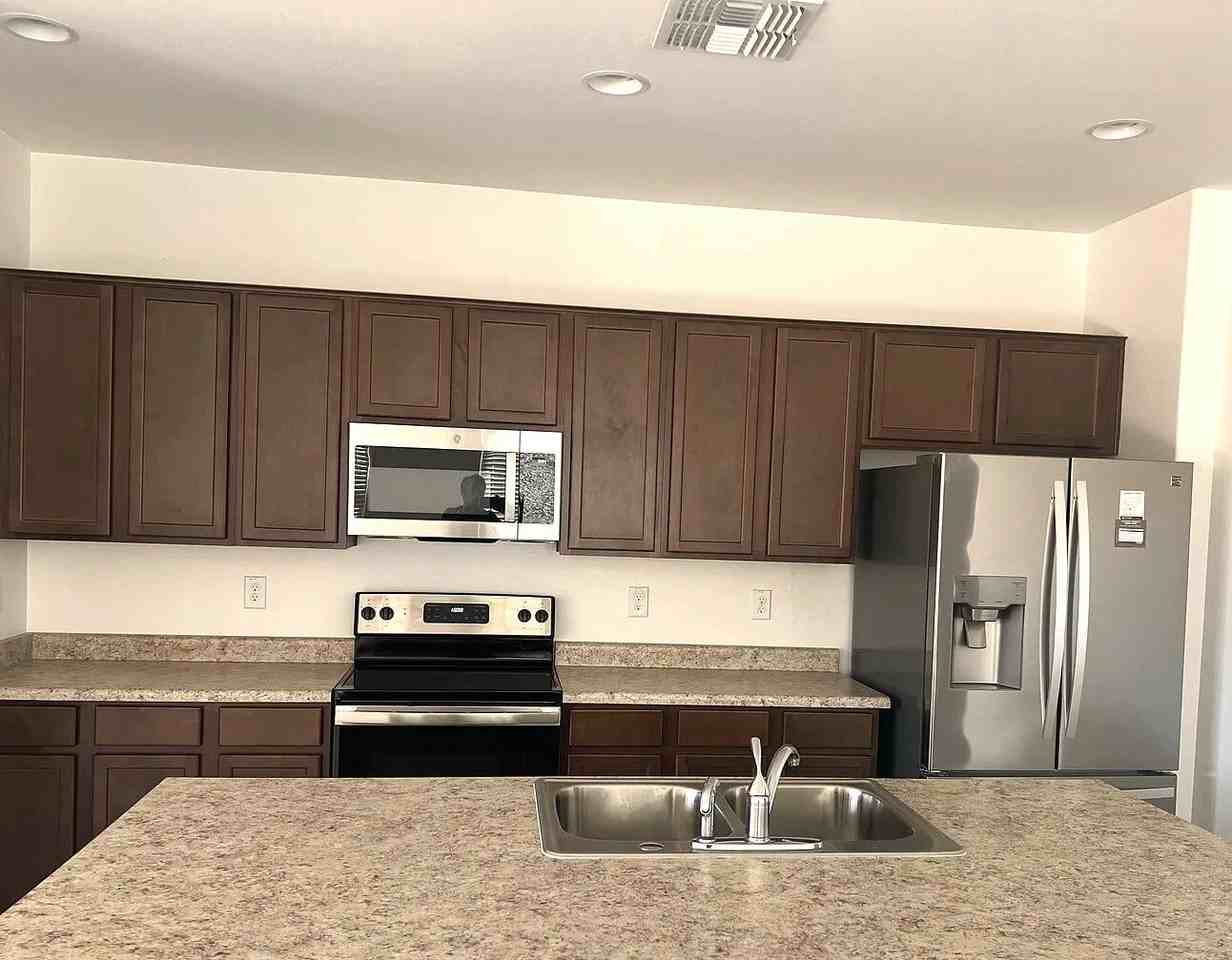 1251 E Jahns Dr - Photo 4 of 14