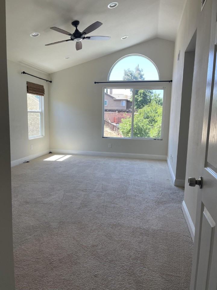 4157 Folsom Dr - Photo 6 of 14