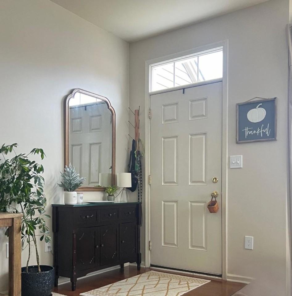 18 Hillside Ct N - Photo 2 of 15