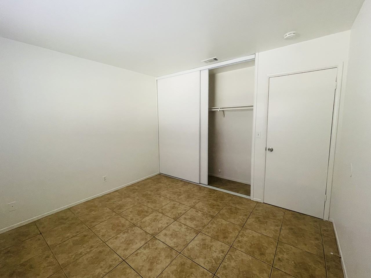 620 E Main St #A - Photo 5 of 7
