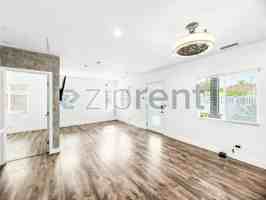 featured image of 914 Alpha St
