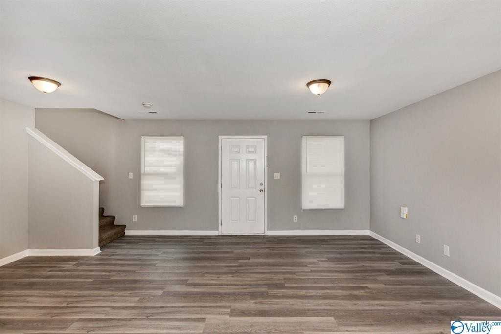 138 Bayside Ln #138 - Photo 2 of 23