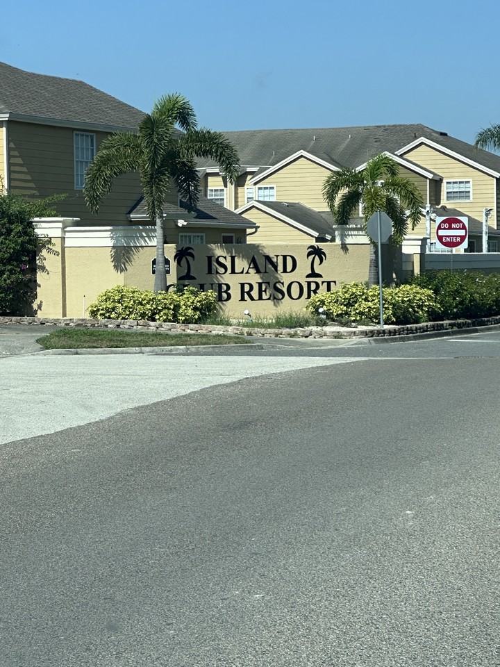 2929 Fan Palm Dr #1 - Photo 4 of 32