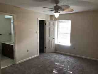 3219 Elmore Park Rd - Photo 2 of 20