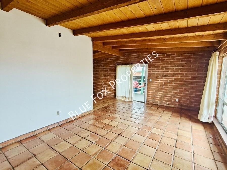 633 N Avenida Calma - Photo 6 of 21