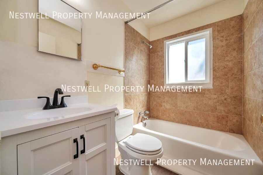 10230 S Copperton Cir - Photo 4 of 15