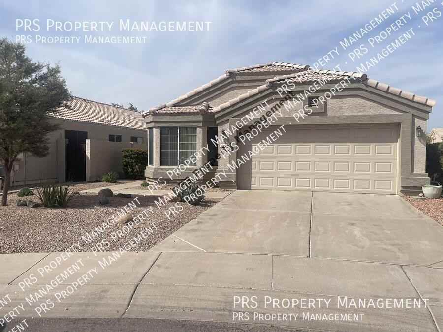 1030 W Saragosa St
