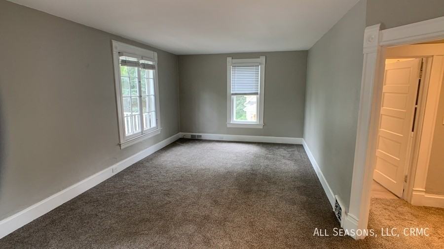 114 E Espanola St - Photo 2 of 8